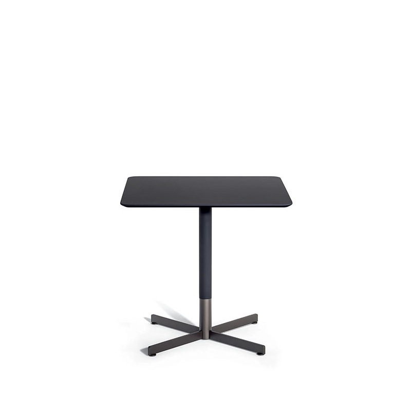 Poltrona Frau Bob Bistrotisch 75 x 75 cm